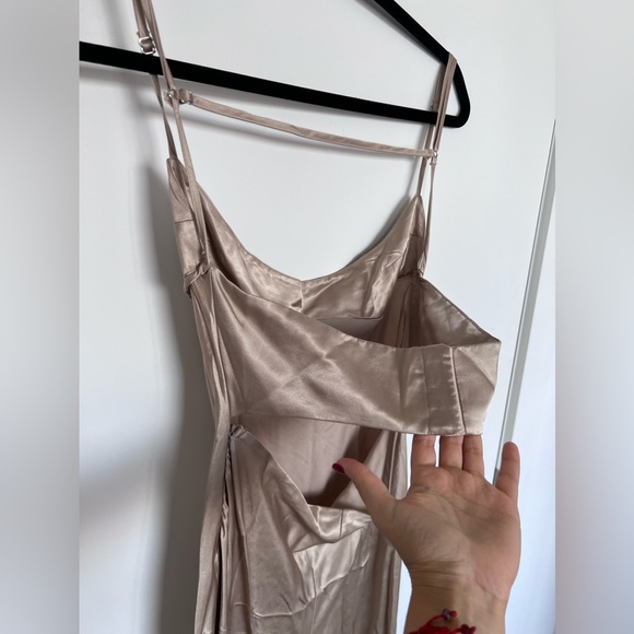 Longue robe champagne Zara - Picture 3 of 5